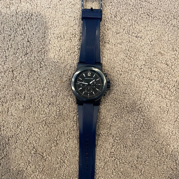 Men’s Michael Kors Watch - Picture 2 of 4